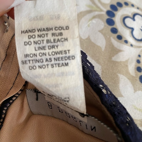 blue lace v neck short dress - Picture 6 of 6